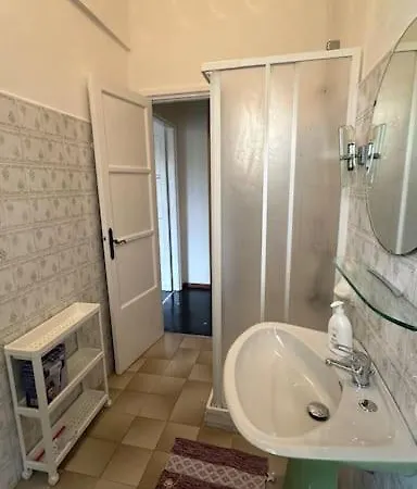 Mami A 2 Passi Dal Mare Apartament Genua