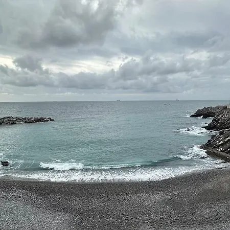 Mami A 2 Passi Dal Mare