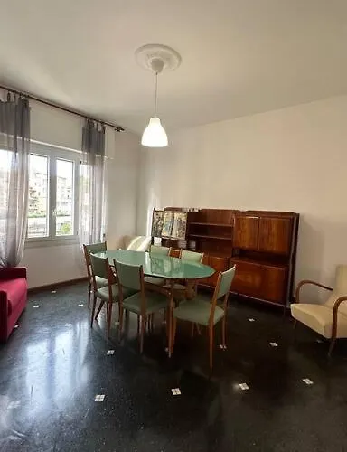 Mami A 2 Passi Dal Mare